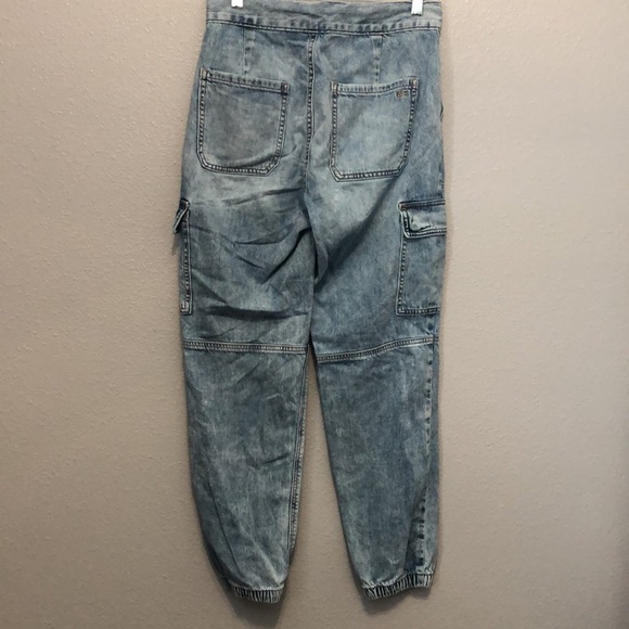 American Eagle jeans Women's size 0 Regular 1977 cargo denim jean elastic cuffs - Picture 7 of 15